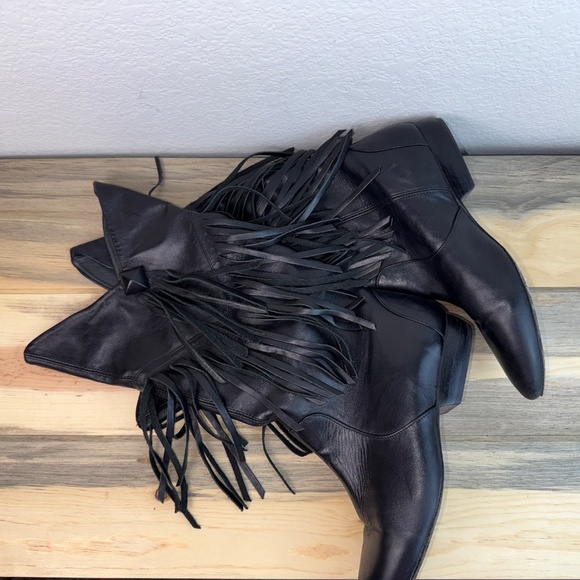 Pour La Victoire Black Fringe Heeled Boots - Picture 9 of 10